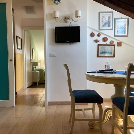 Casa Tella Apartment เวนิส ภายนอก รูปภาพ