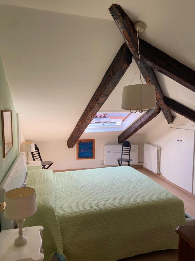 Casa Tella Apartment เวนิส ภายนอก รูปภาพ