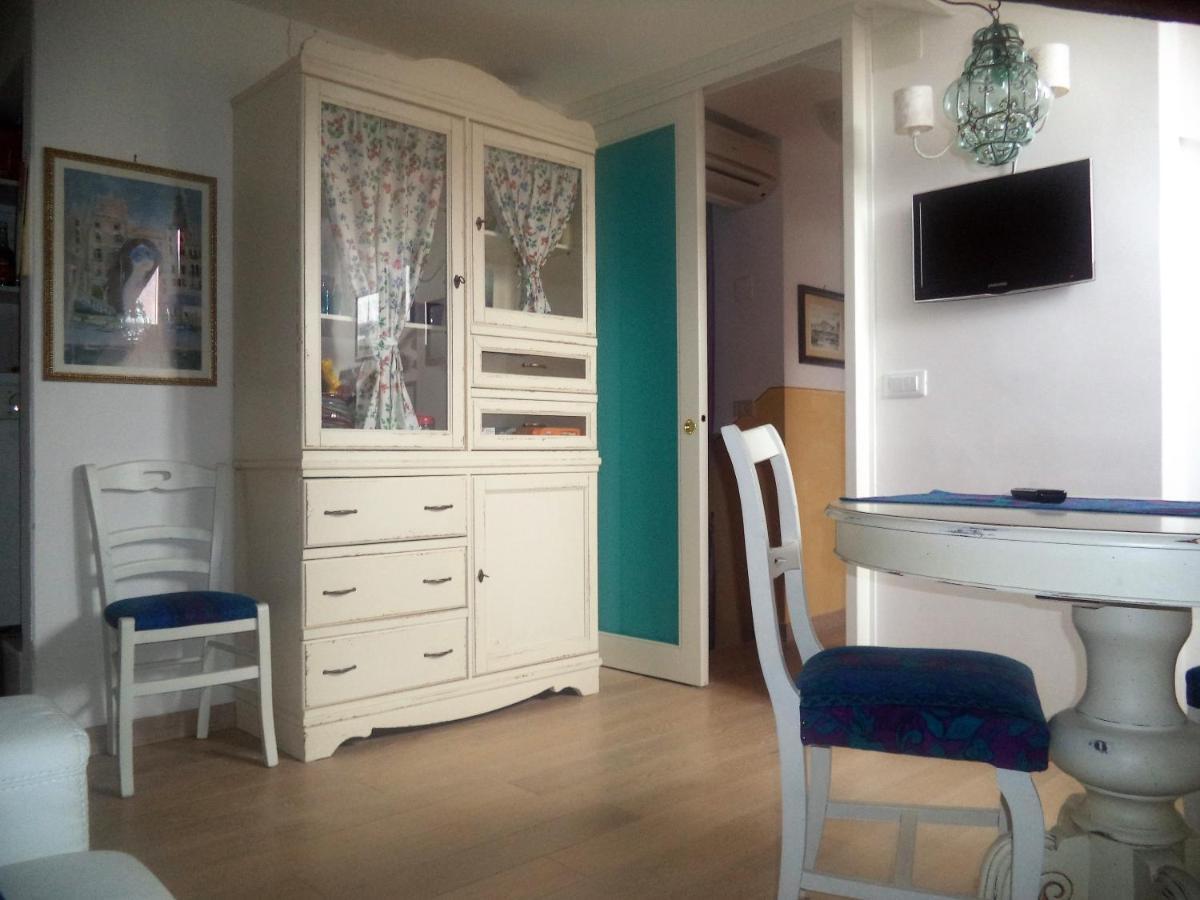 Casa Tella Apartment เวนิส ภายนอก รูปภาพ